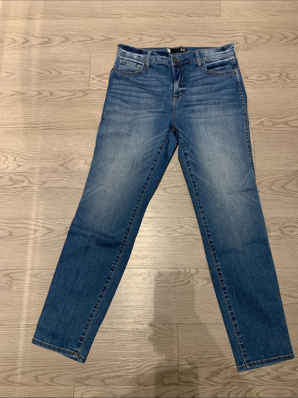 Kut from the Kloth High Rise. Fab Ab Skinny (Diana) Jeans in Medium Blue size 12